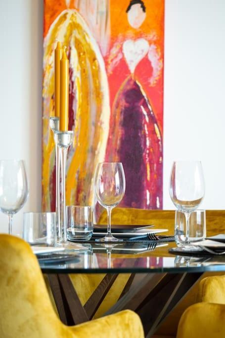 Le Square D'Evan - Appartement De Standing - Grande Terrasse Exterieure - Climatisation 圣埃尔斯 外观 照片