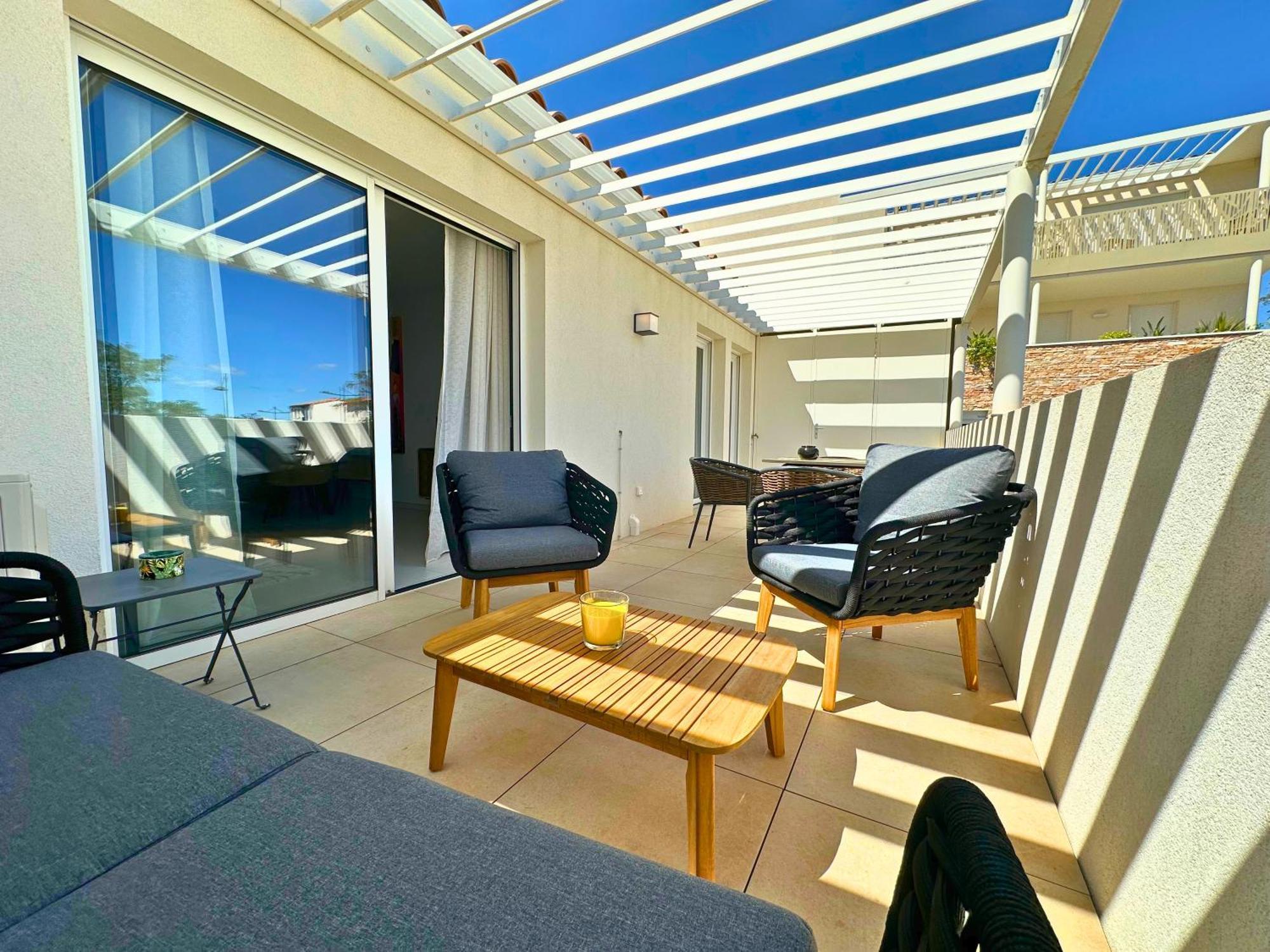 Le Square D'Evan - Appartement De Standing - Grande Terrasse Exterieure - Climatisation 圣埃尔斯 外观 照片
