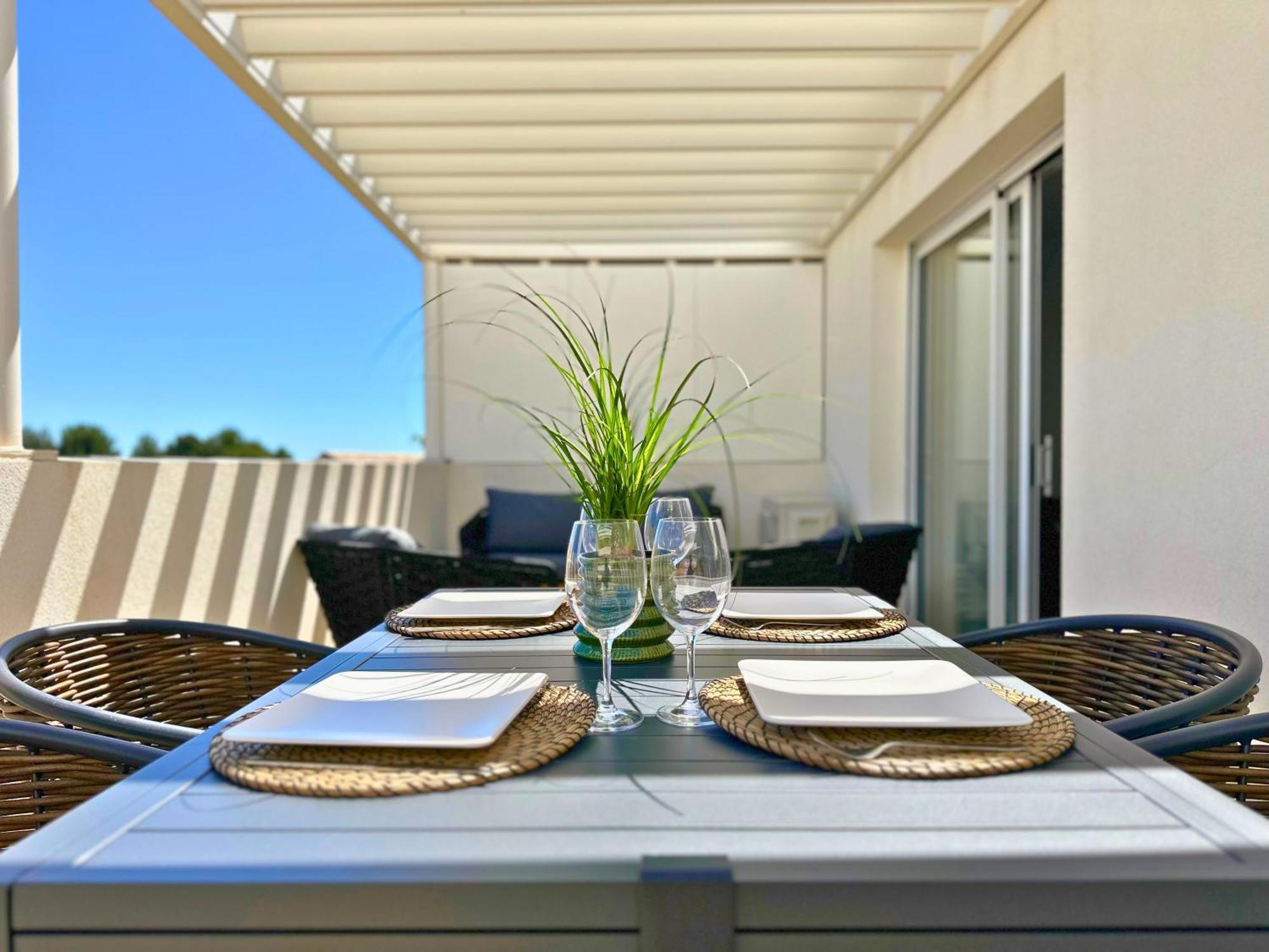 Le Square D'Evan - Appartement De Standing - Grande Terrasse Exterieure - Climatisation 圣埃尔斯 外观 照片